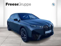 Grau Gebraucht 2023 BMW iX Executive SUV | 94.990 €