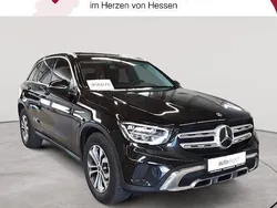 Obsidianschwarz metallic Gebraucht 2022 Mercedes GLC220 SUV | 31.190 € (Guter Preis)