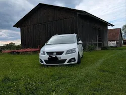 Weiß Gebraucht 2016 Seat Alhambra Van / Kleinbus | 19.900 € (Guter Preis)