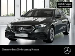 Grau Gebraucht 2025 Mercedes E300 AMG Limousine | 63.500 € (Fairer Preis)