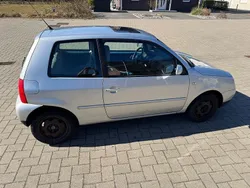 Silber Gebraucht 2002 VW Lupo Kleinwagen | 650 € (Guter Preis)