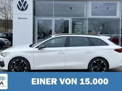 Weiß Gebraucht 2022 Cupra Leon | 26.230 € (Guter Preis)