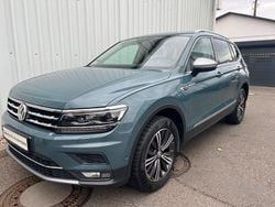 Blau Gebraucht 2020 VW Tiguan Allspace Highline SUV | 26.449 € (Guter Preis)
