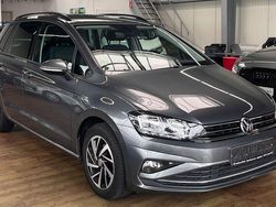 Grau Gebraucht 2018 VW Golf Sportsvan Van / Kleinbus | 12.950 € (Fairer Preis)