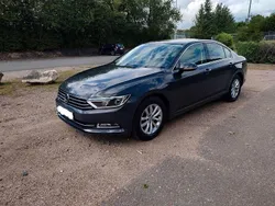 Grau Gebraucht 2018 VW Passat Comfortline Limousine | 12.750 € (Superpreis)