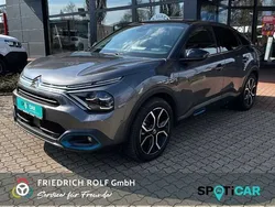 Grau Gebraucht 2022 Citroën e-C4 Shine SUV | 19.900 € (Etwas zu teuer)
