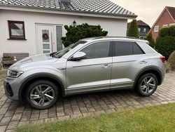 Silber Gebraucht 2024 VW T-Roc R-line SUV | 29.500 € (Fairer Preis)