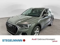Chronosgrau metallic Gebraucht 2021 Audi Q3 Ambiente SUV | 30.990 € (Fairer Preis)