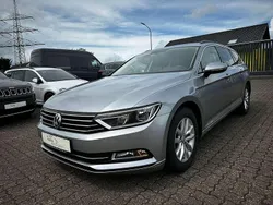 Pyrit silber Gebraucht 2018 VW Passat Comfortline Kombi | 15.890 € (Guter Preis)