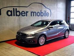 Grau Gebraucht 2014 Mercedes A180 Style Limousine | 15.900 € (Fairer Preis)
