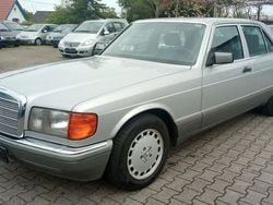 Astralsilber Gebraucht 1989 Mercedes S300 SE Limousine | 9.900 €