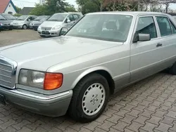 Astralsilber Gebraucht 1989 Mercedes S300 SE Limousine | 9.900 €