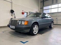 Grau Gebraucht 1989 Mercedes E300 Coupé | 16.900 €