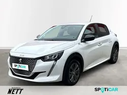 Weiss Gebraucht 2022 Peugeot e-208 Active Kleinwagen | 16.900 € (Etwas zu teuer)