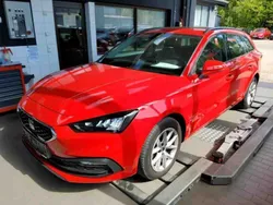 Rot Gebraucht 2022 Seat Leon Style Kombi | 18.730 € (Fairer Preis)
