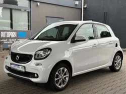 Weiß Gebraucht 2014 Smart ForFour Limousine | 5.980 € (Fairer Preis)