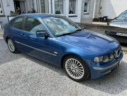 Blau Gebraucht 2001 BMW 318 Coupé | 2.500 € (Guter Preis)