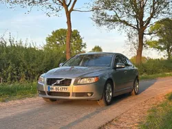 Silber Gebraucht 2009 Volvo S80 Momentum Limousine | 5.999 € (Fairer Preis)
