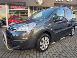 Grau Gebraucht 2016 Citroën Berlingo SELECTION Van / Kleinbus | 12.990 € (Teuer)