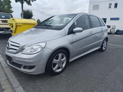 Silber Gebraucht 2008 Mercedes B200 Van / Kleinbus | 6.950 € (Fairer Preis)