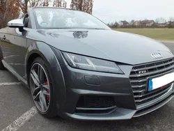 Grau Gebraucht 2016 Audi TT Roadster Ambiente Cabrio | 29.299 € (Guter Preis)