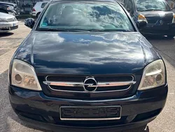 Schwarz Gebraucht 2004 Opel Vectra Limousine | 1.799 € (Fairer Preis)