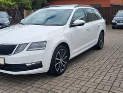 Weiß Gebraucht 2019 Skoda Octavia Style Kombi | 8.999 € (Superpreis)