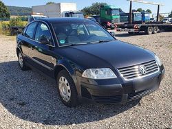 Schwarz Gebraucht 2002 VW Passat Limousine | 1.150 € (Guter Preis)