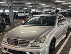 Grau Gebraucht 2008 Mercedes CLS500 Limousine | 12.999 € (Fairer Preis)