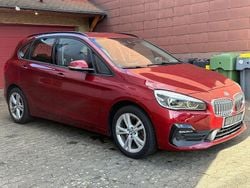 Rot Gebraucht 2019 BMW 218 Active Tourer Van / Kleinbus | 10.999 € (Guter Preis)