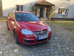 Rot Gebraucht 2009 VW Golf VI Trendline Kleinwagen | 2.000 € (Guter Preis)