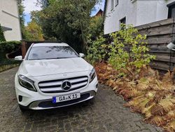 Weiß Gebraucht 2016 Mercedes GLA180 SUV | 17.500 € (Fairer Preis)