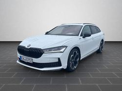 Kristallweiß uni Gebraucht 2025 Skoda Superb Limousine | 57.980 €
