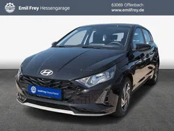 Schwarz Neu 2024 Hyundai i20 Trend Kleinwagen | 19.450 € (Guter Preis)