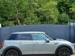 Grau Gebraucht 2021 Mini ONE Kleinwagen | 16.800 € (Fairer Preis)
