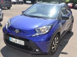 Juniper blue / black mica Gebraucht 2024 Toyota Aygo Pulse Kleinwagen | 16.900 € (Fairer Preis)