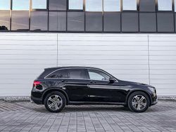 Schwarz Gebraucht 2017 Mercedes GLC220 SUV | 21.990 €