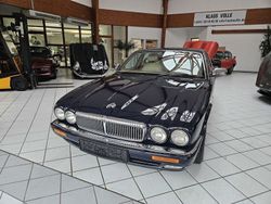 Blau Gebraucht 1997 Jaguar XJ Limousine | 9.950 €