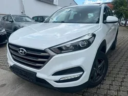 Weiß Gebraucht 2017 Hyundai Tucson Classic SUV | 12.999 € (Guter Preis)