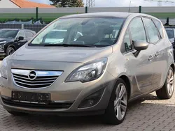 Grau Gebraucht 2013 Opel Meriva Van / Kleinbus | 5.990 € (Fairer Preis)