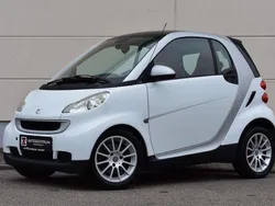 Weiß Gebraucht 2007 Smart ForTwo Coupé Coupé | 2.990 € (Fairer Preis)