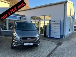Grau Gebraucht 2021 Ford Tourneo Custom Titanium Van / Kleinbus | 42.990 € (Fairer Preis)