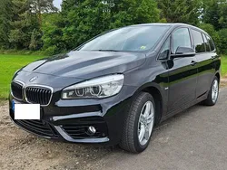Schwarz Gebraucht 2017 BMW 220 Gran Tourer Advantage Van / Kleinbus | 17.000 € (Fairer Preis)