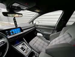 Weiß Gebraucht 2020 VW Golf VIII GTI Kleinwagen | 26.500 €