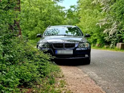 Blau Gebraucht 2008 BMW 320 Kombi | 5.500 € (Etwas zu teuer)