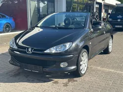 Schwarz Gebraucht 2005 Peugeot 206 CC Filou Cabrio | 1.750 € (Fairer Preis)