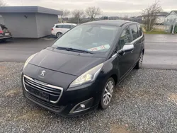 Schwarz Gebraucht 2014 Peugeot 5008 Active Van / Kleinbus | 3.000 € (Guter Preis)