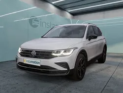 Weiß Gebraucht 2020 VW Tiguan Highline SUV | 32.950 € (Fairer Preis)