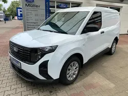 Weiß (frostweiß) Gebraucht 2024 Ford Transit Trend Van / Kleinbus | 21.380 € (Fairer Preis)