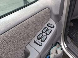 Gebraucht 2005 Ford Explorer SUV | 2.000 €